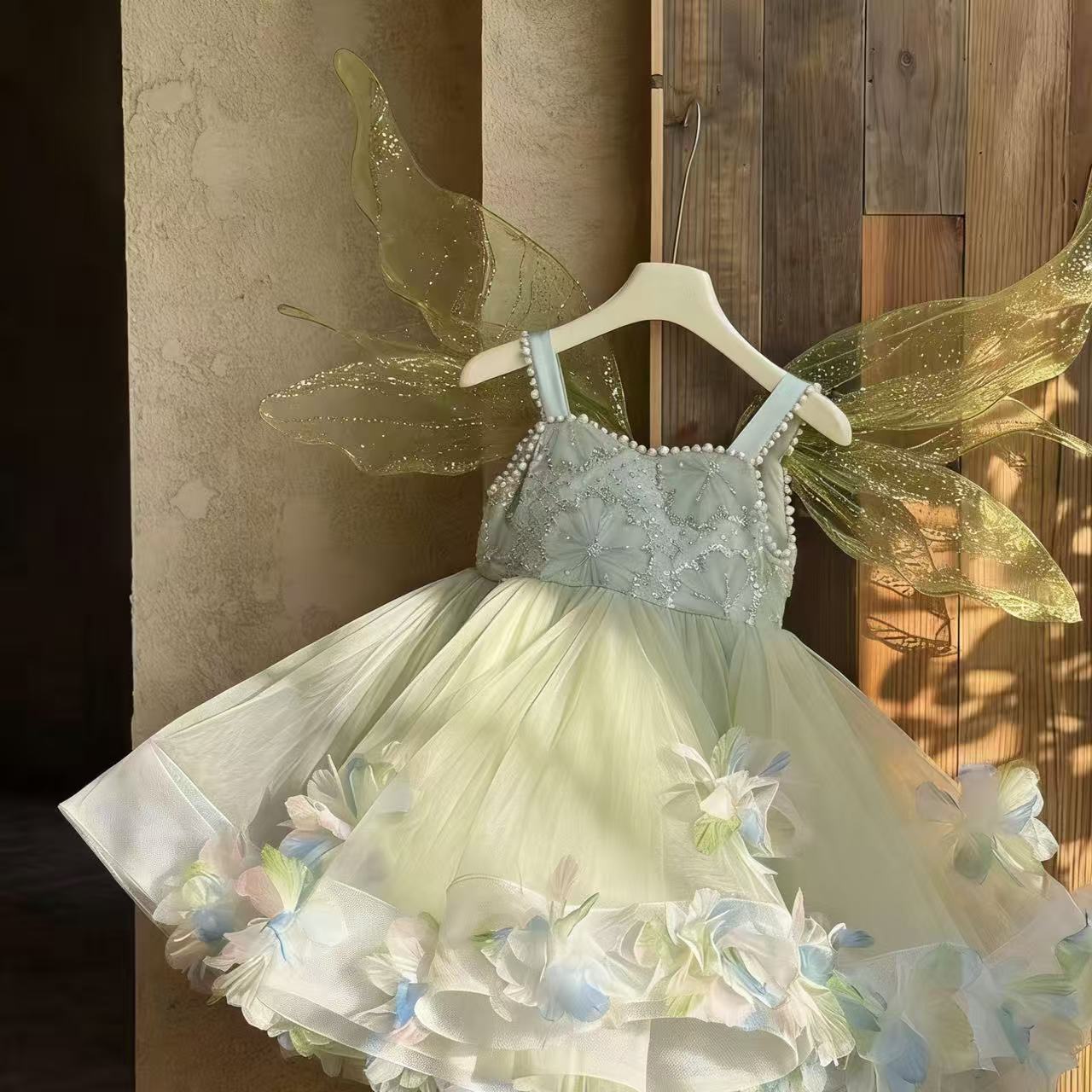 Kids 3D Floral Embroidery Pearl Tulle Dress