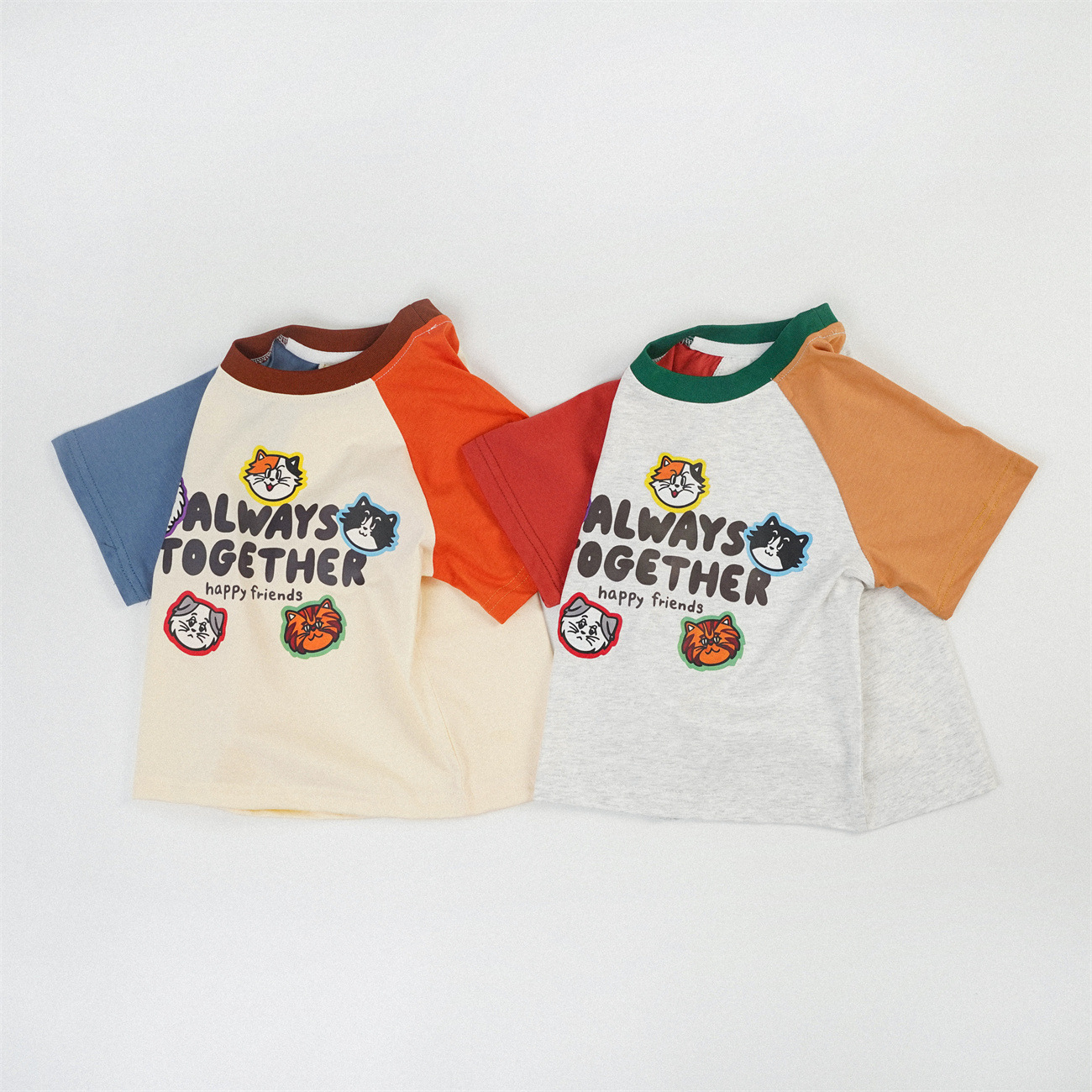 Kids Cartoon Cats Print Contrasting Colors T-shirt