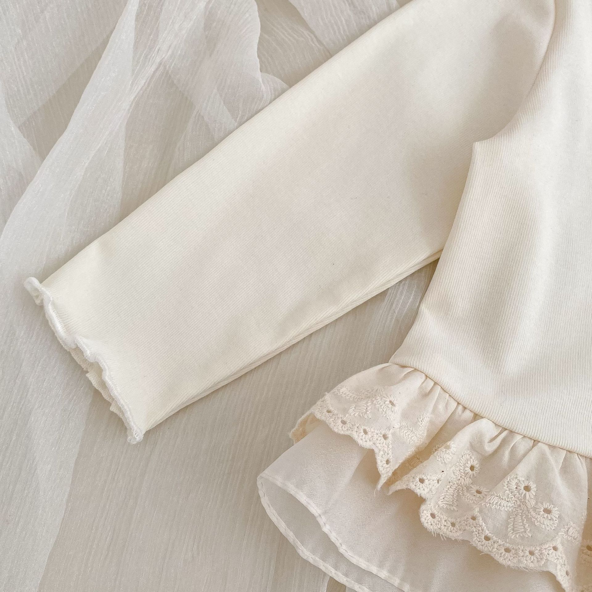 Baby Toddler Girl Solid Color White Lace Top/Blue Denim Pants