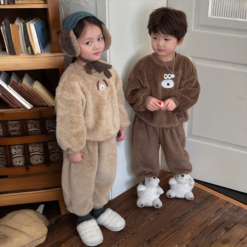2-Piece Baby & Kids Fleece Bear Set