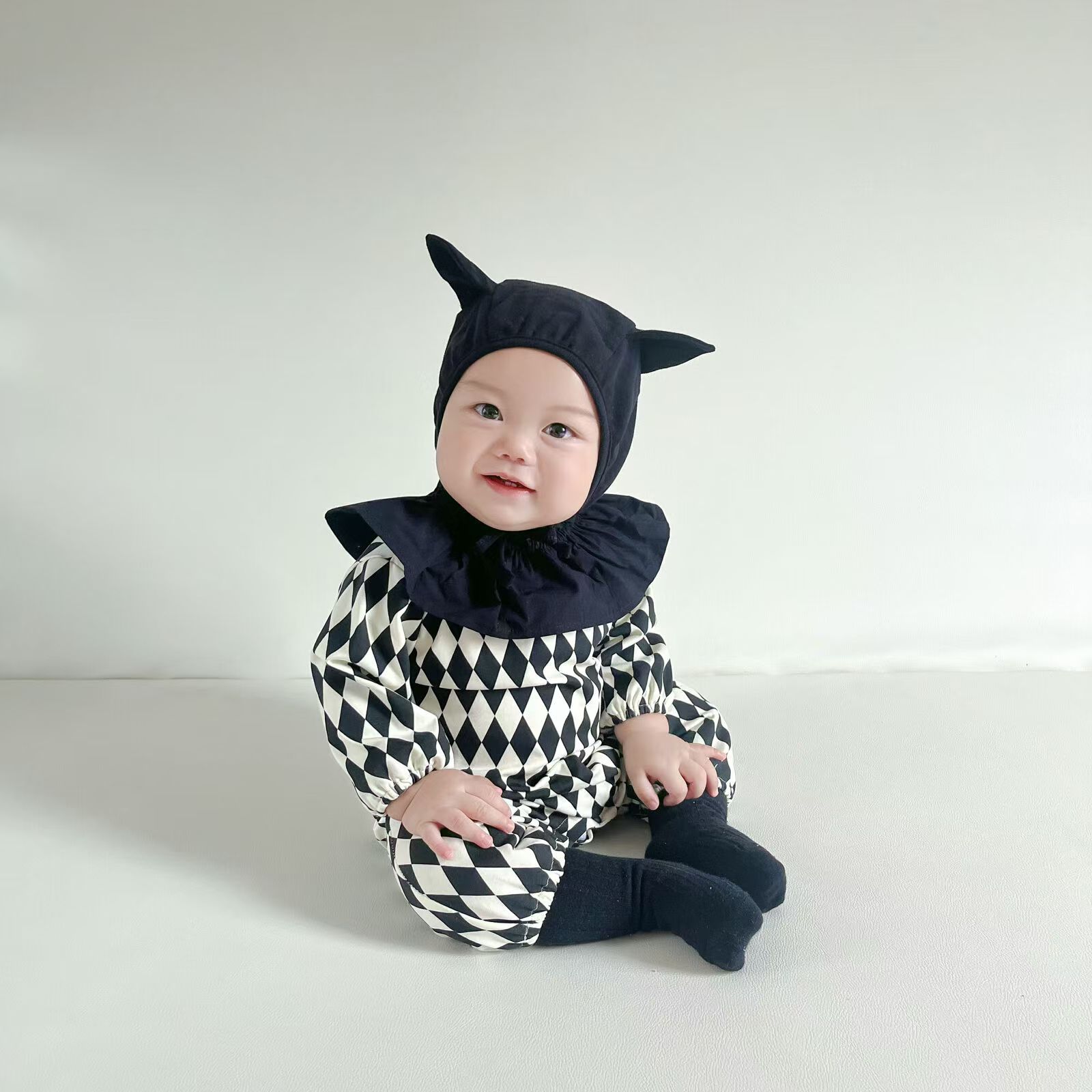 Baby Argyle Plaid Ruffle Collar Onesie and Hat