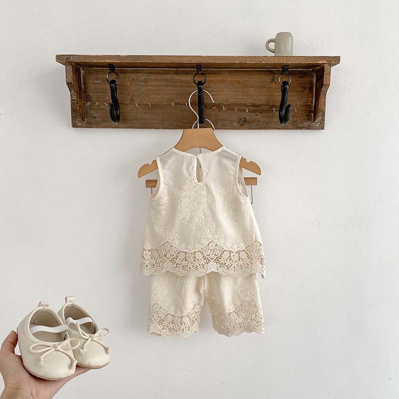 Baby 2-Piece Lace Sleeveless Casual Set