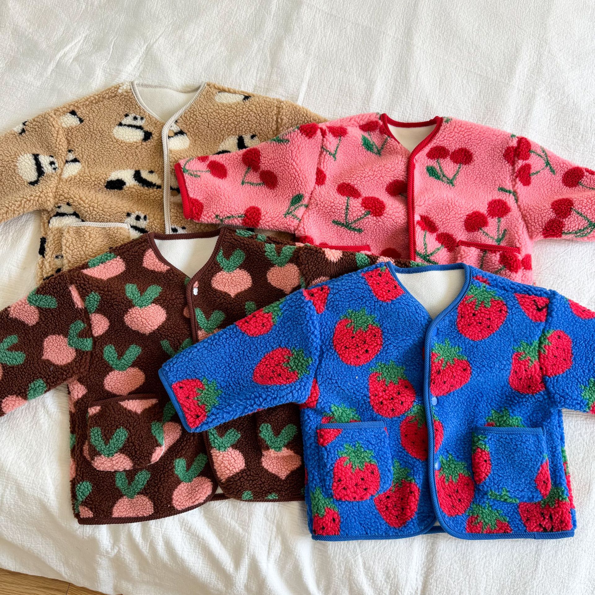 Kids Fruit Animals Print Lambswool Outerwear