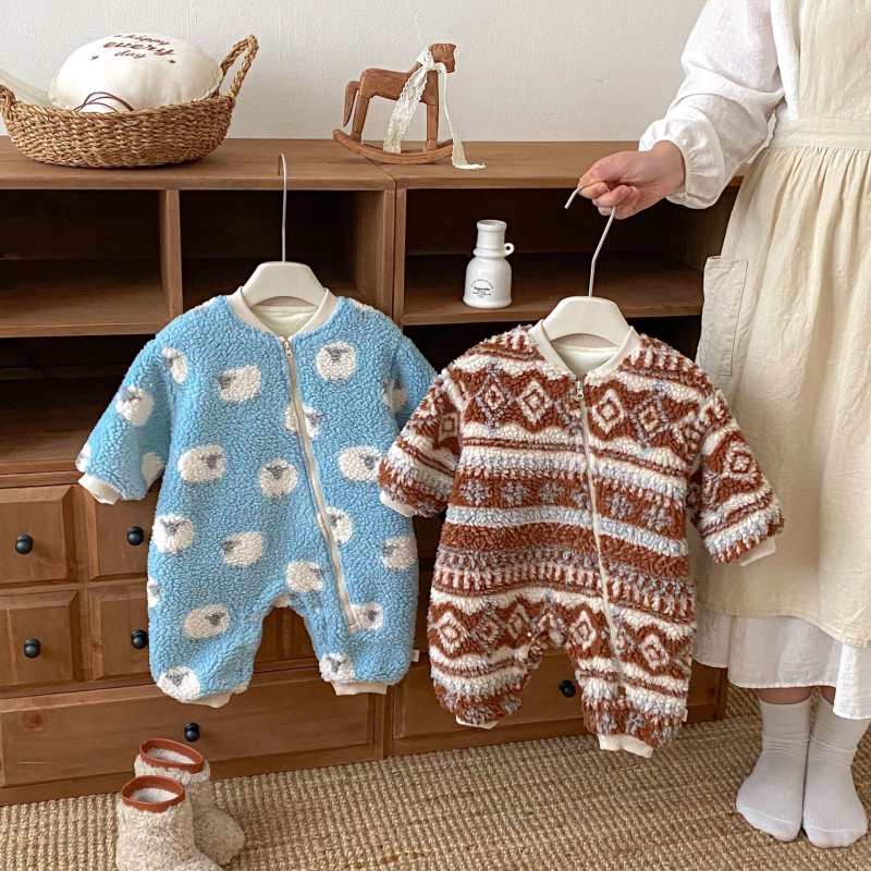 Baby Fleece Print Romper Set (Includes Hat)