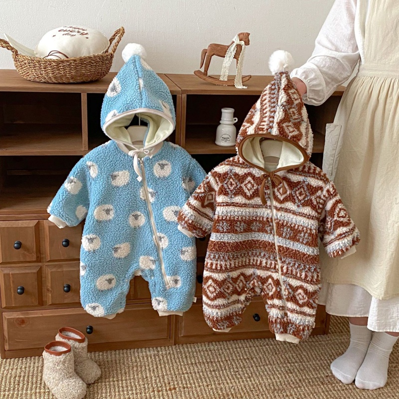 Baby Fleece Print Romper Set (Includes Hat)