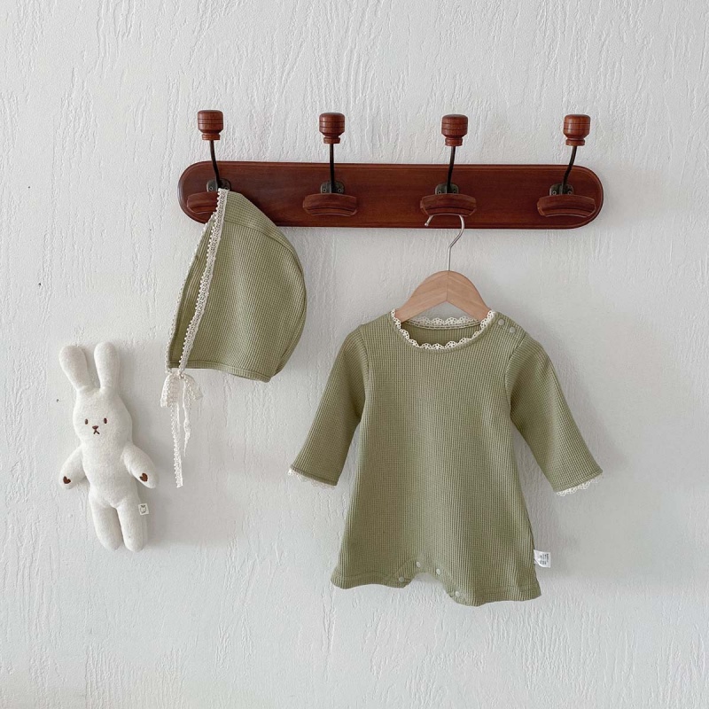 Baby Girl Waffle Lace Romper（Hat Included）