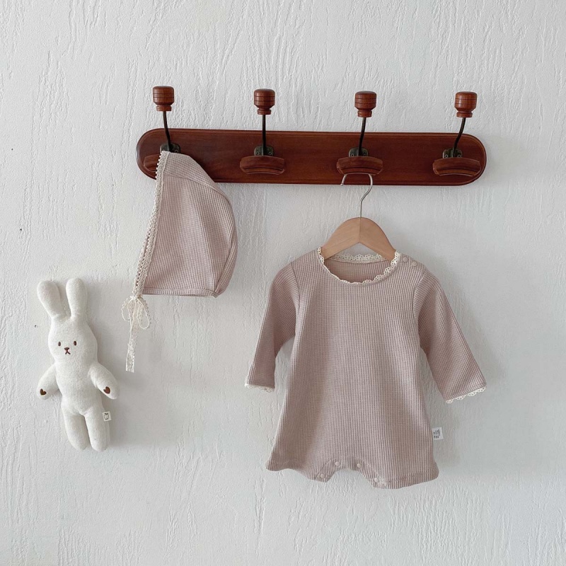 Baby Girl Waffle Lace Romper（Hat Included）