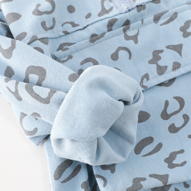 Baby 2 Piece Leopard Print Stand-Up Neck Set