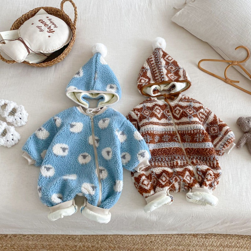 Baby Fleece Print Romper Set (Includes Hat)