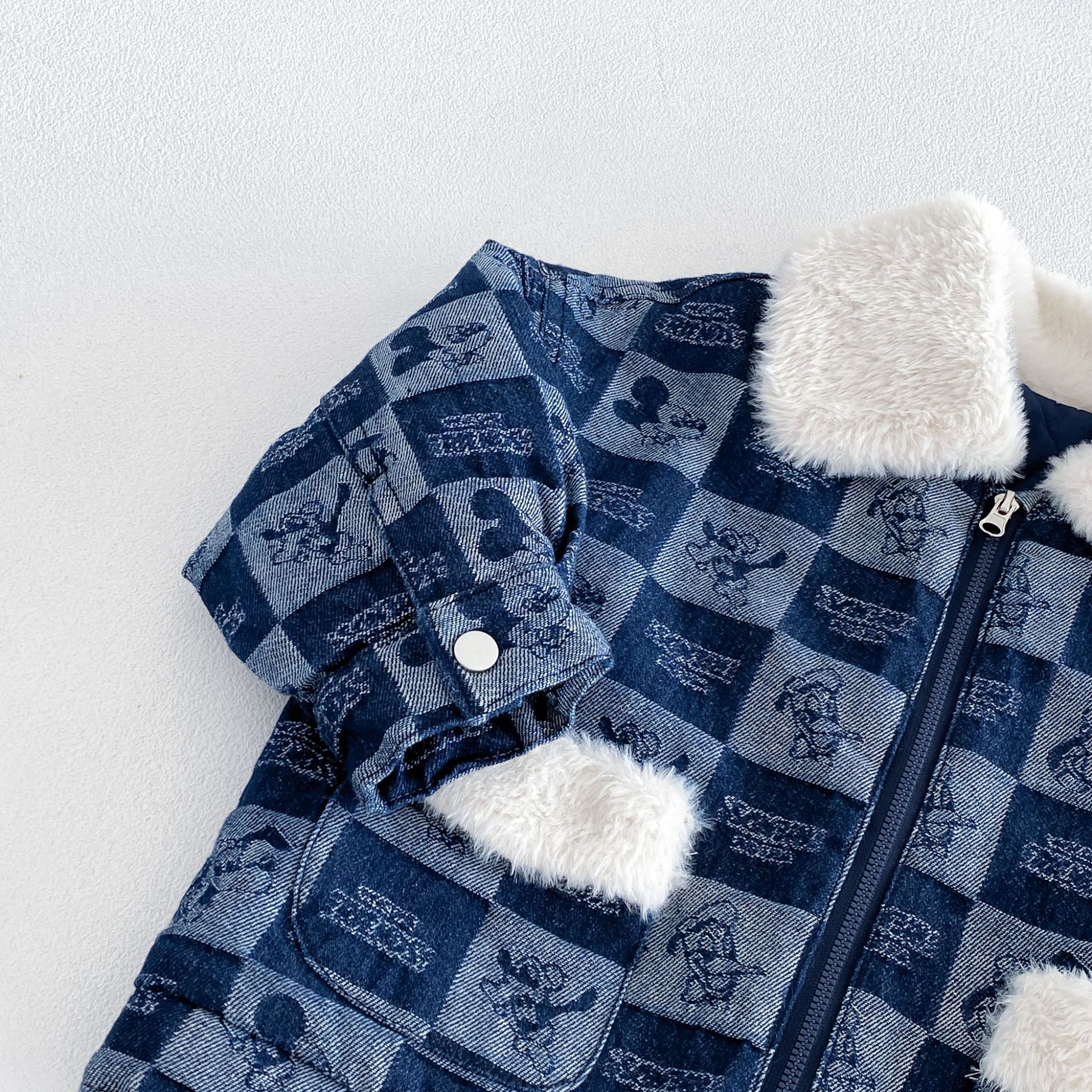 Kids Checkered Cartoon Animals Thickened Outerwear