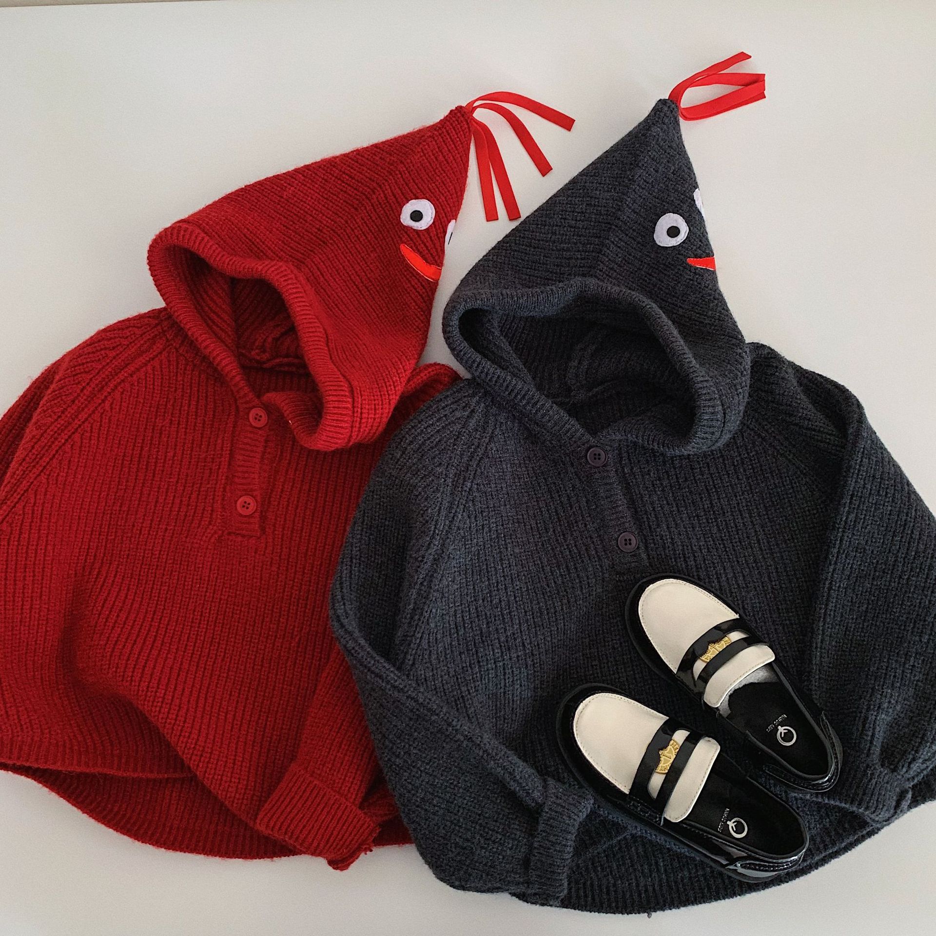 Kids Smiley Face Hooded Knitting Sweater