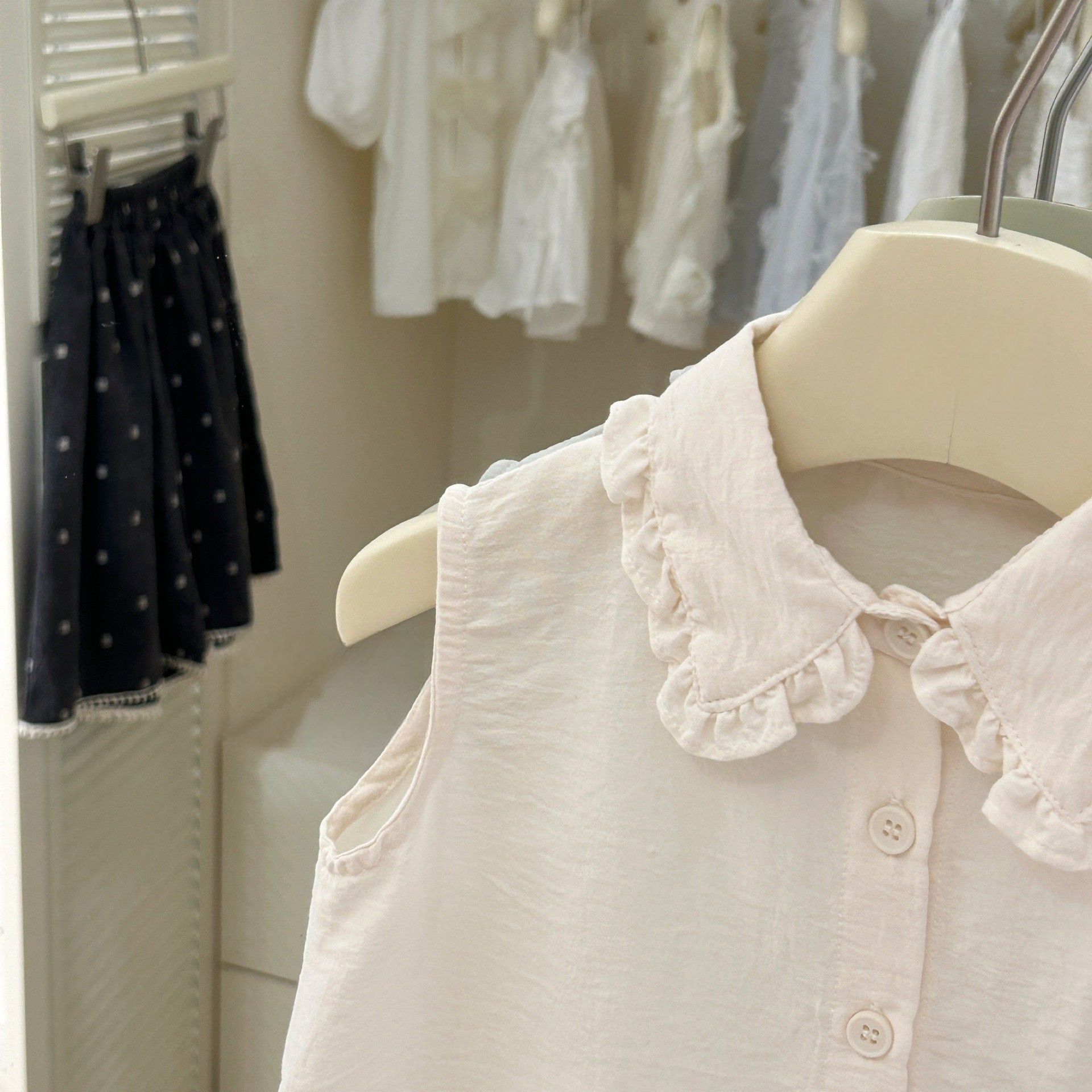 Kid Girls Ruffle Collar Top & Pants Set