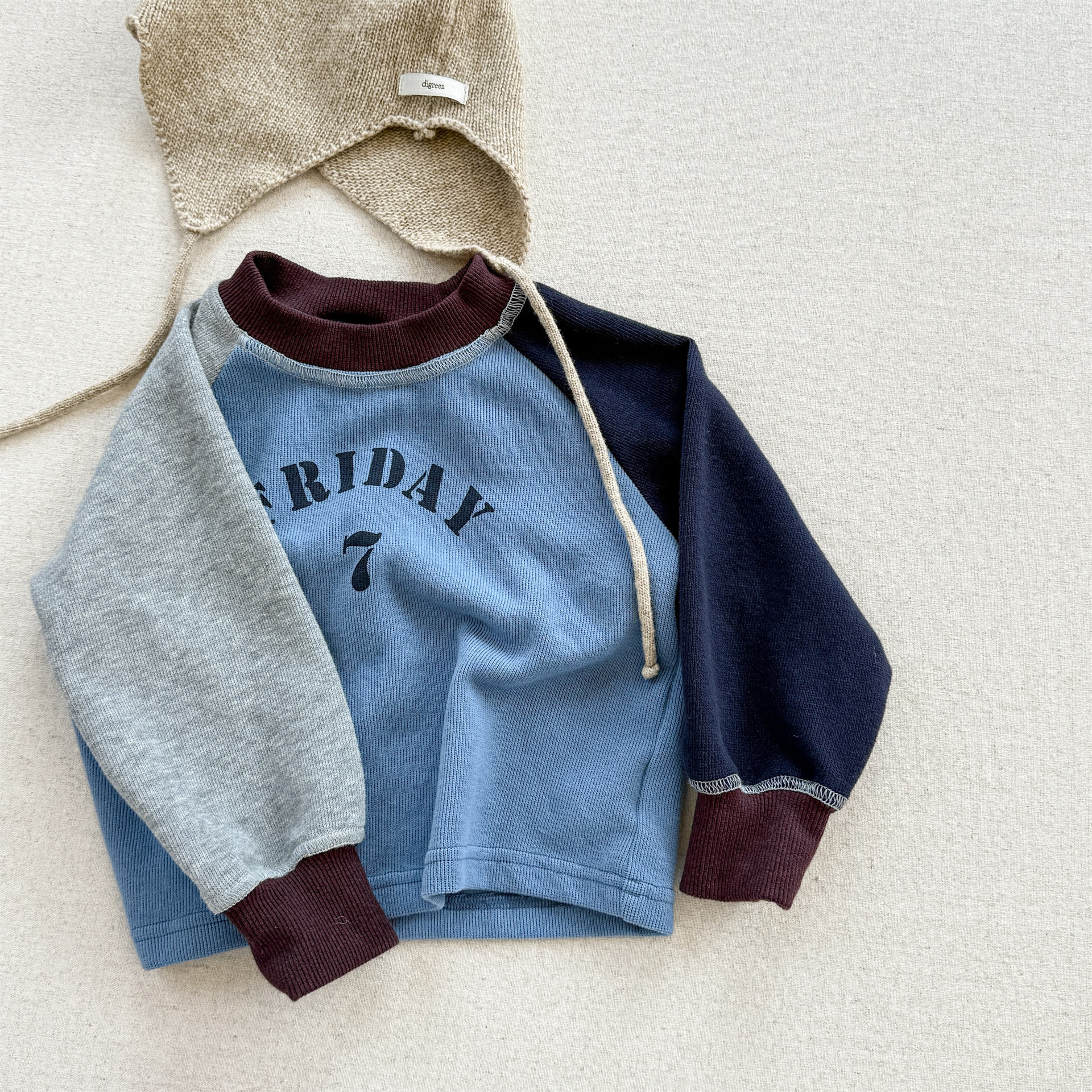 Kids Contrasting Colors Sleeve Sweatshirt