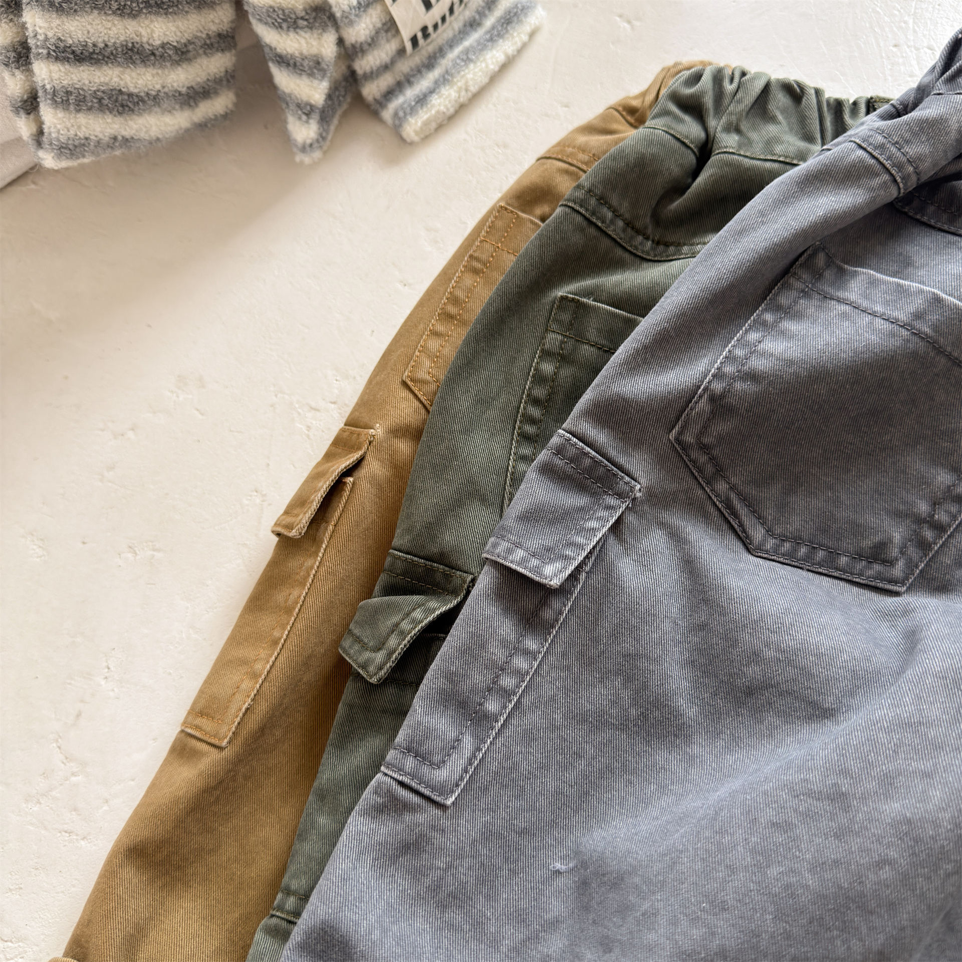 Kids Solid Color Cargo Denim Pants
