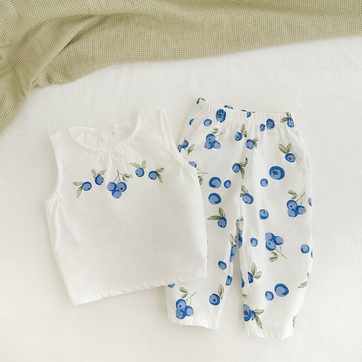 Baby Toddler 2-Piece Blueberry Set