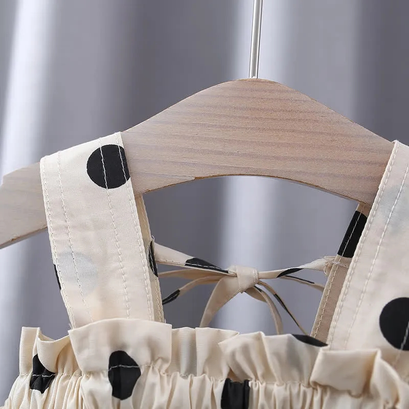 Baby Dot Camisole Bowknot Shorts with Hat