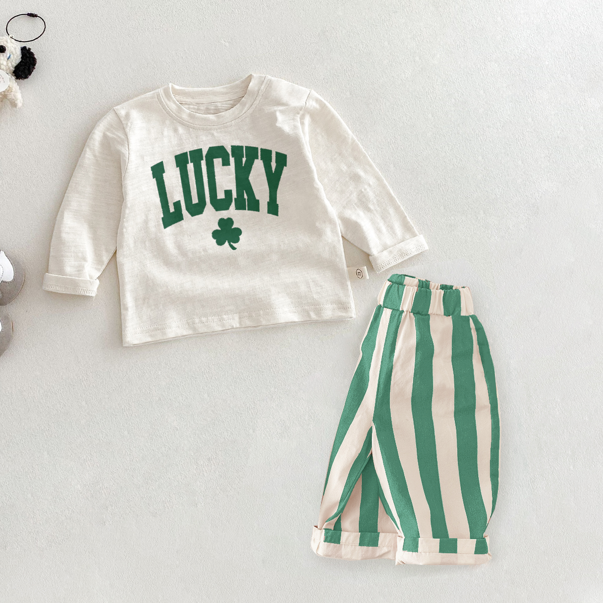 LUCKY Baby Toddler 4-Leaf Clover Slogan 2-Piece Set