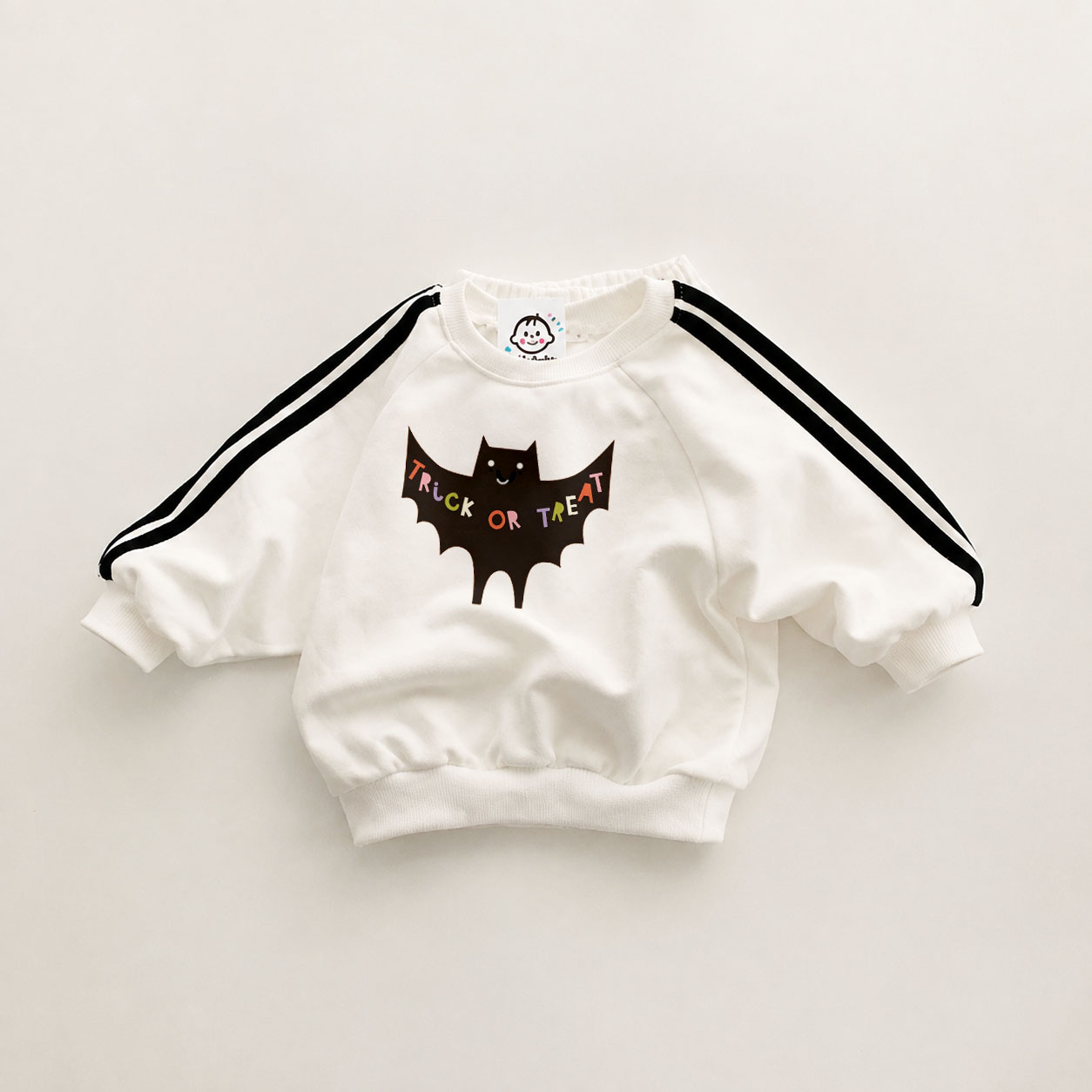 TRICK OR TREAT Baby & Kids Bat Sweatshirt