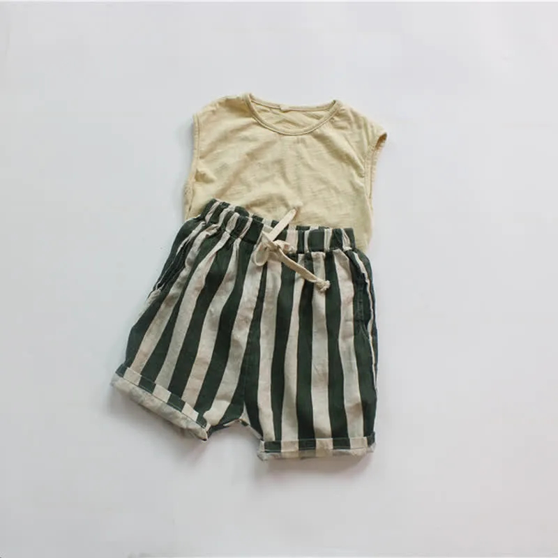 Toddler Lovely Vertical Striped Shorts