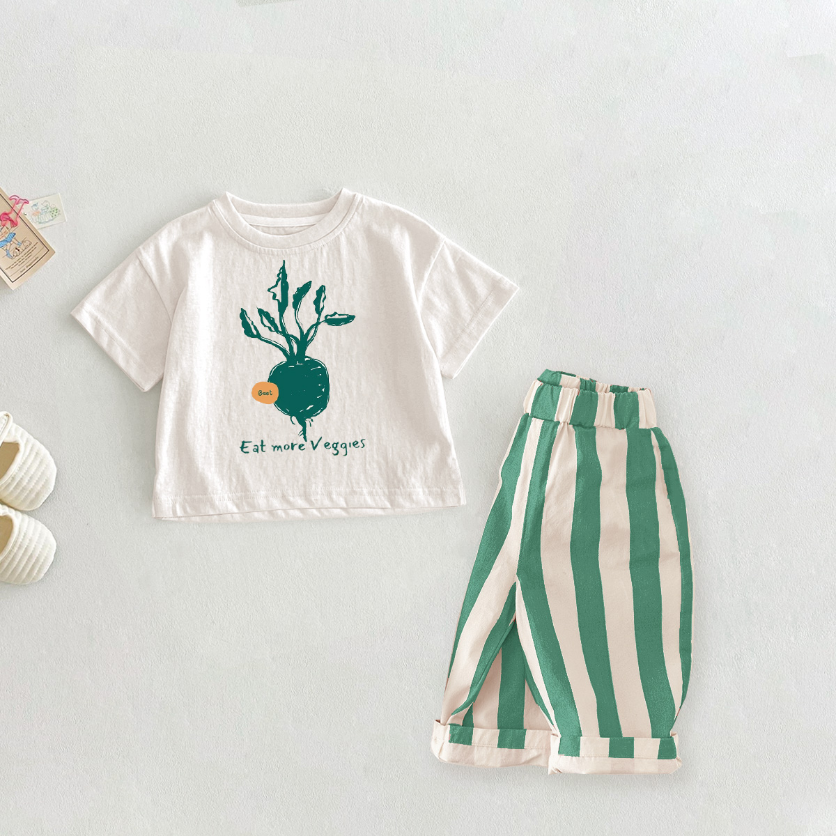 EAT MORE VEGGIES Baby 2-Piece Radish Pattern Set