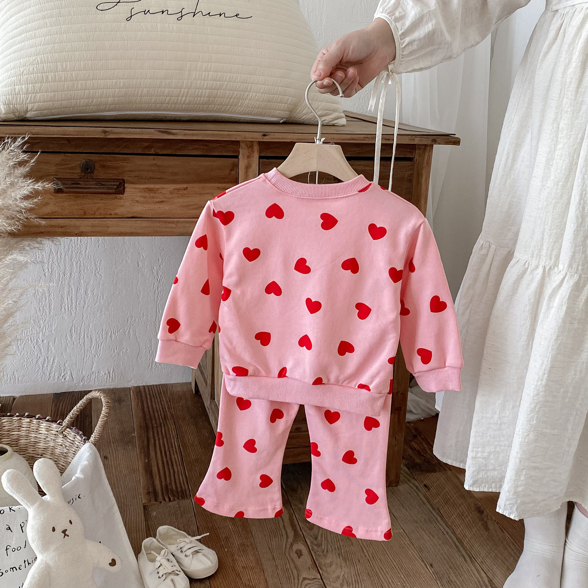 Toddler Girl 2 Piece Heart Bow Sweatshirt Set