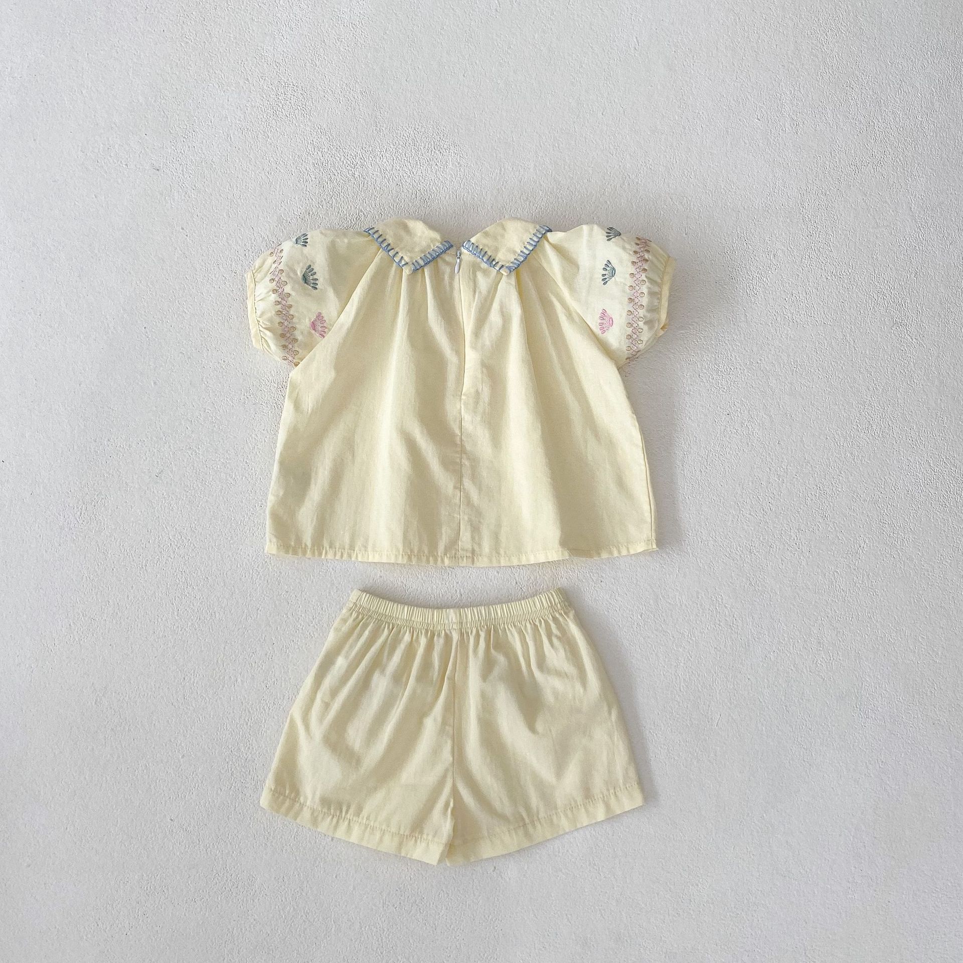 Baby 2-Piece Embroidered Flower Rustic Apricot Set