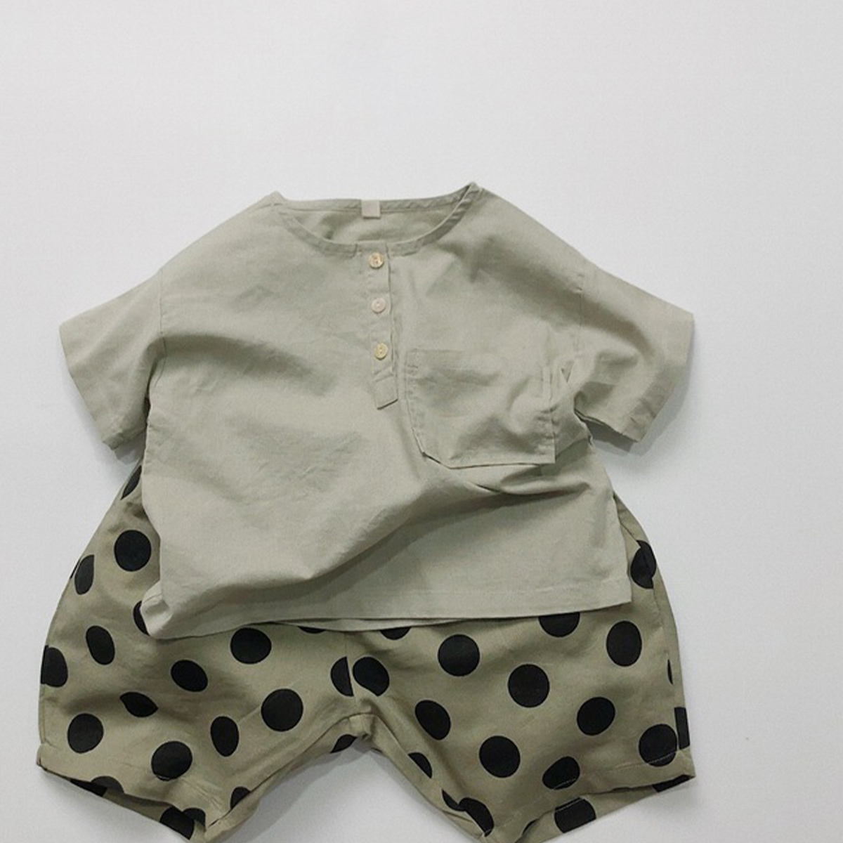 Toddler Vintage Dots  Shorts