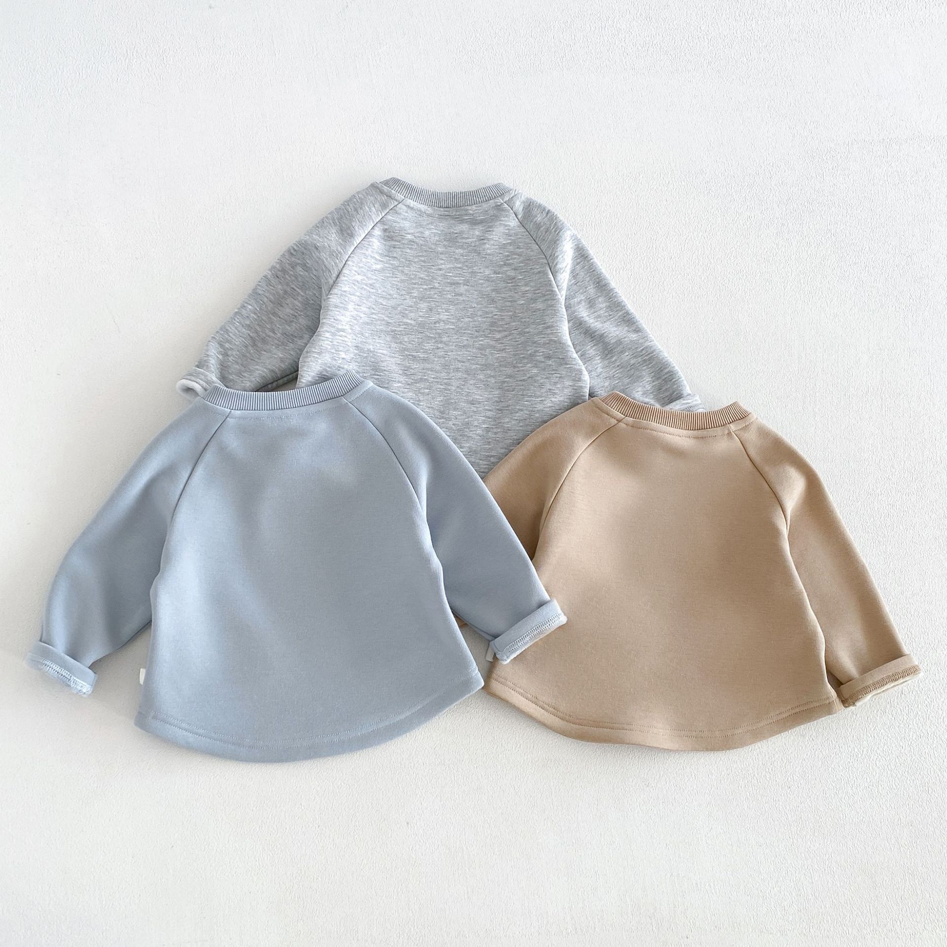 Cute Embroidered Kitten Kids Solid Color Raglan Sleeve T-shirt