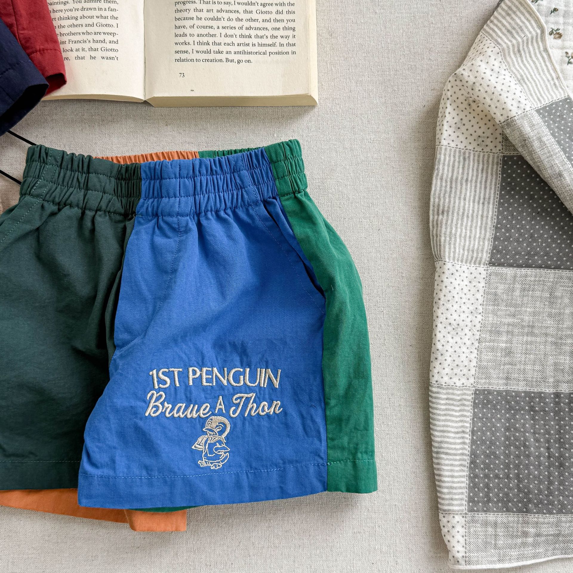 Toddler Penguins Embroidery Contrast Shorts