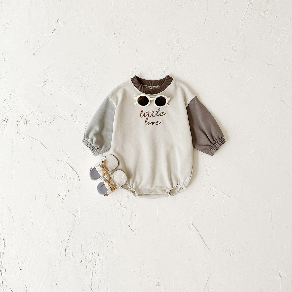 LITTLE LOVE Baby Contrast Color Bodysuit