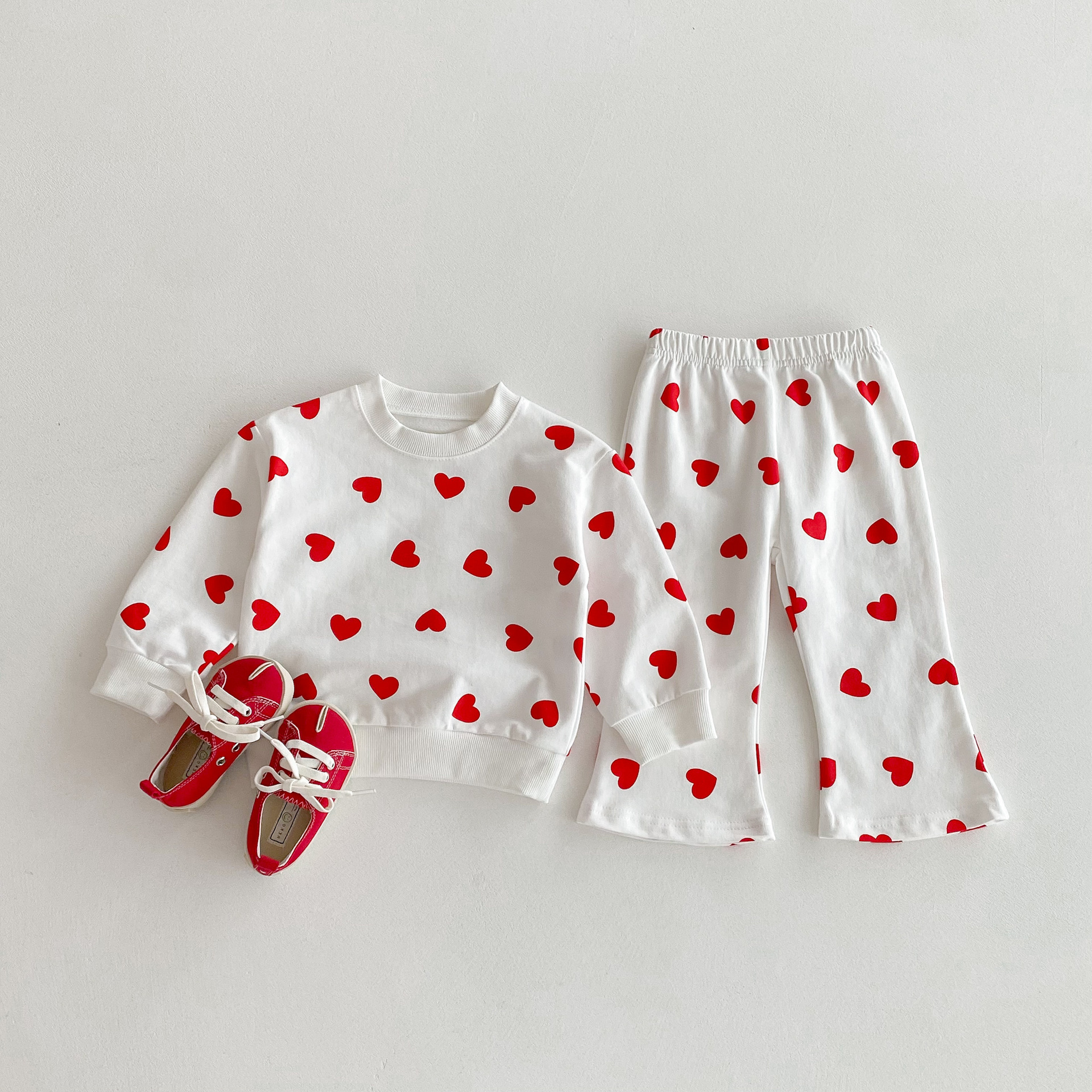 Toddler Girl 2 Piece Heart Bow Sweatshirt Set