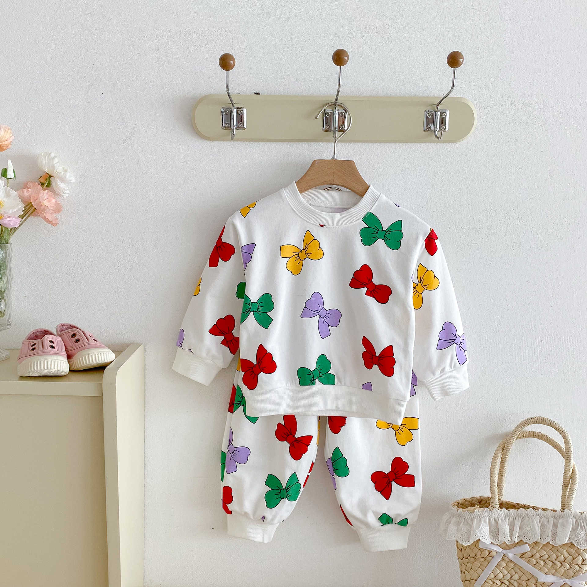 Toddler Girl 2 Piece Colorful Bow Sweatshirt Set