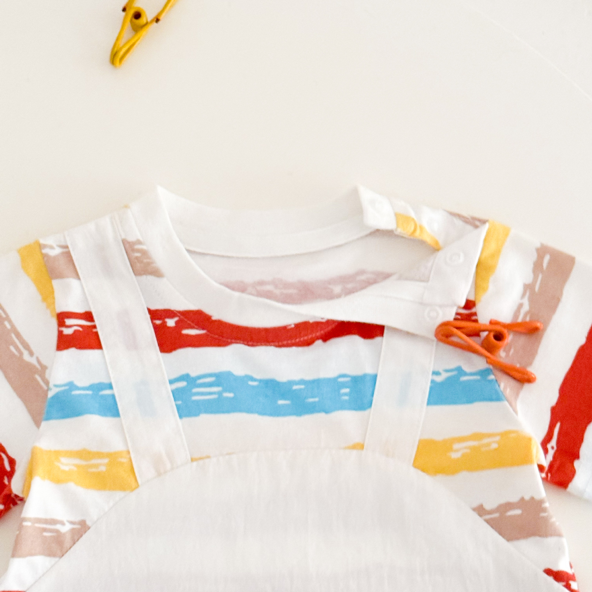 Baby Fake Two Pieces Tomato Romper