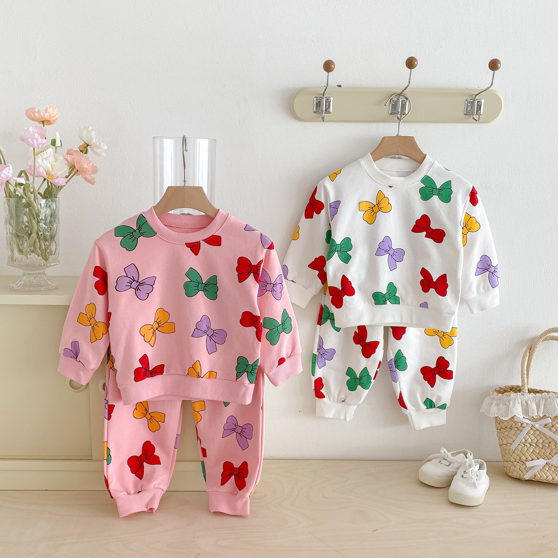 Toddler Girl 2 Piece Colorful Bow Sweatshirt Set