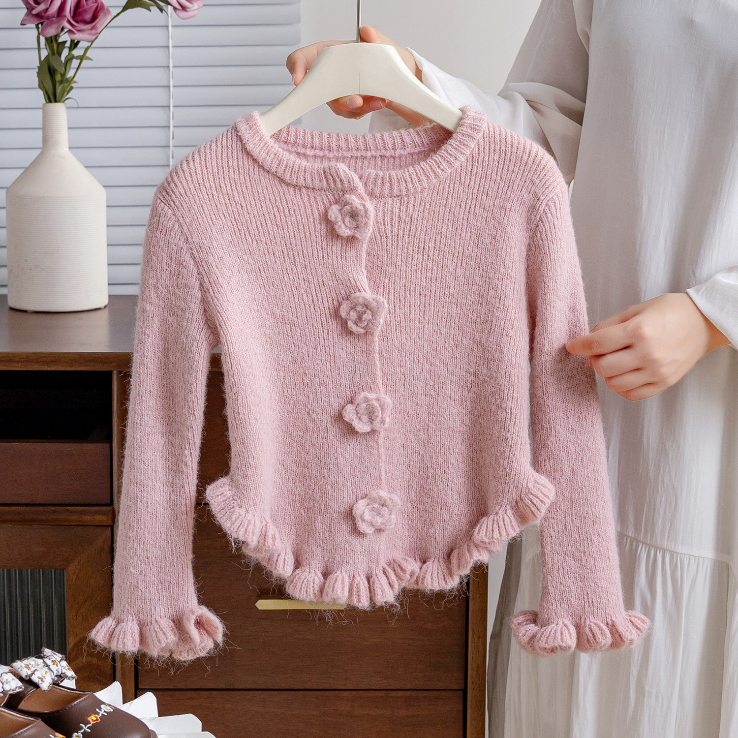 Kids Flowers Ruffled Sweater and Pants Set