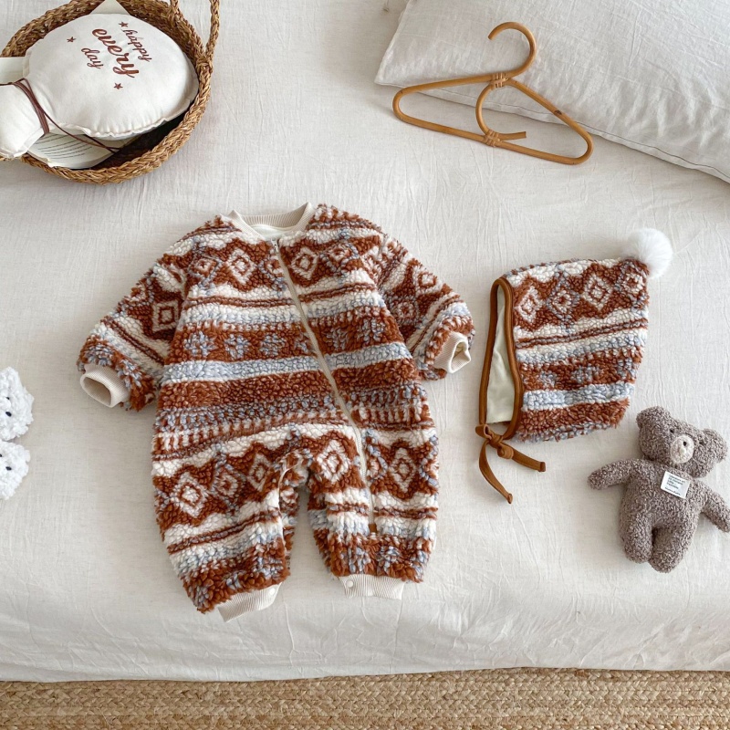 Baby Fleece Print Romper Set (Includes Hat)