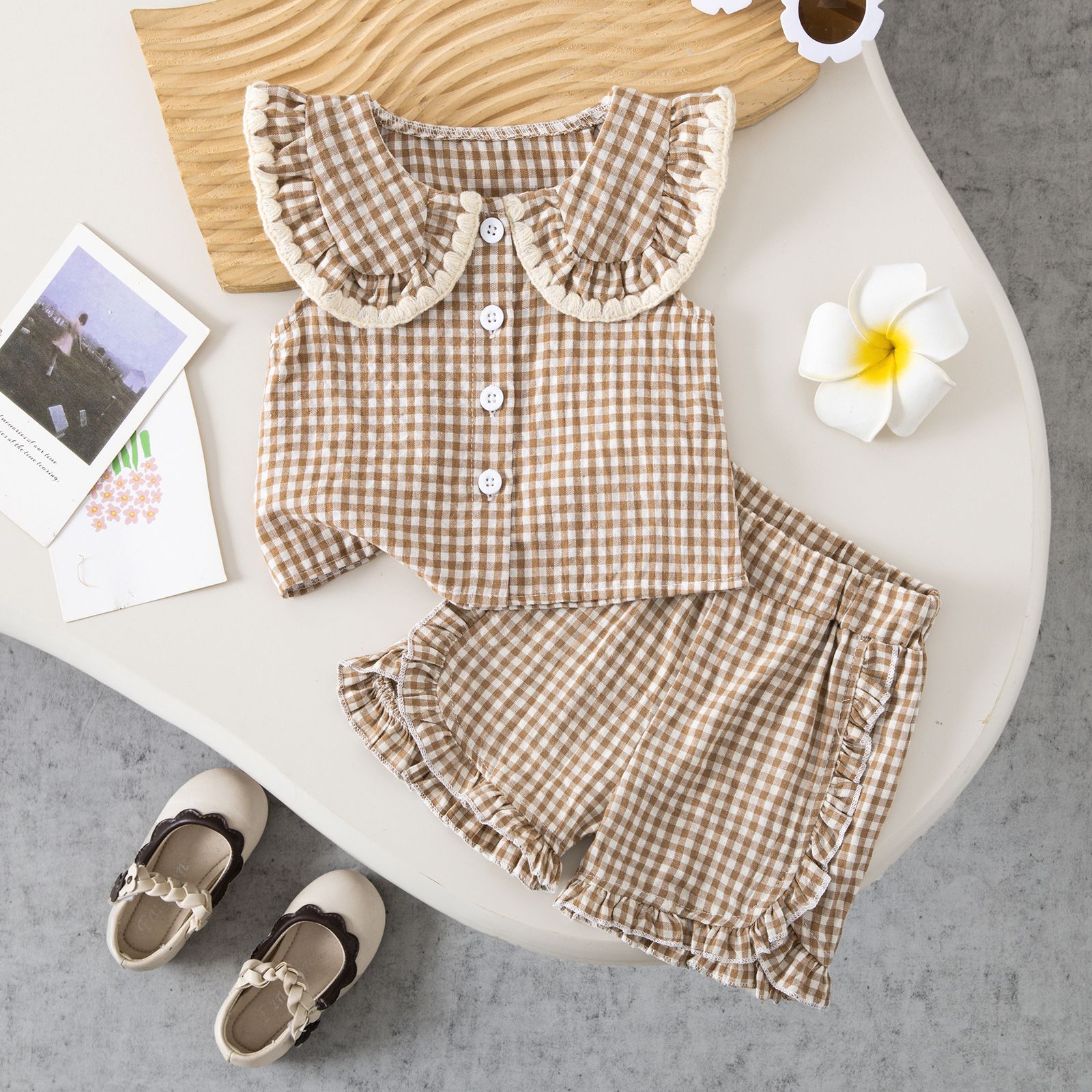 Baby Toddler Checkered Lace Lapel Top and Ruffles Short Pants Set