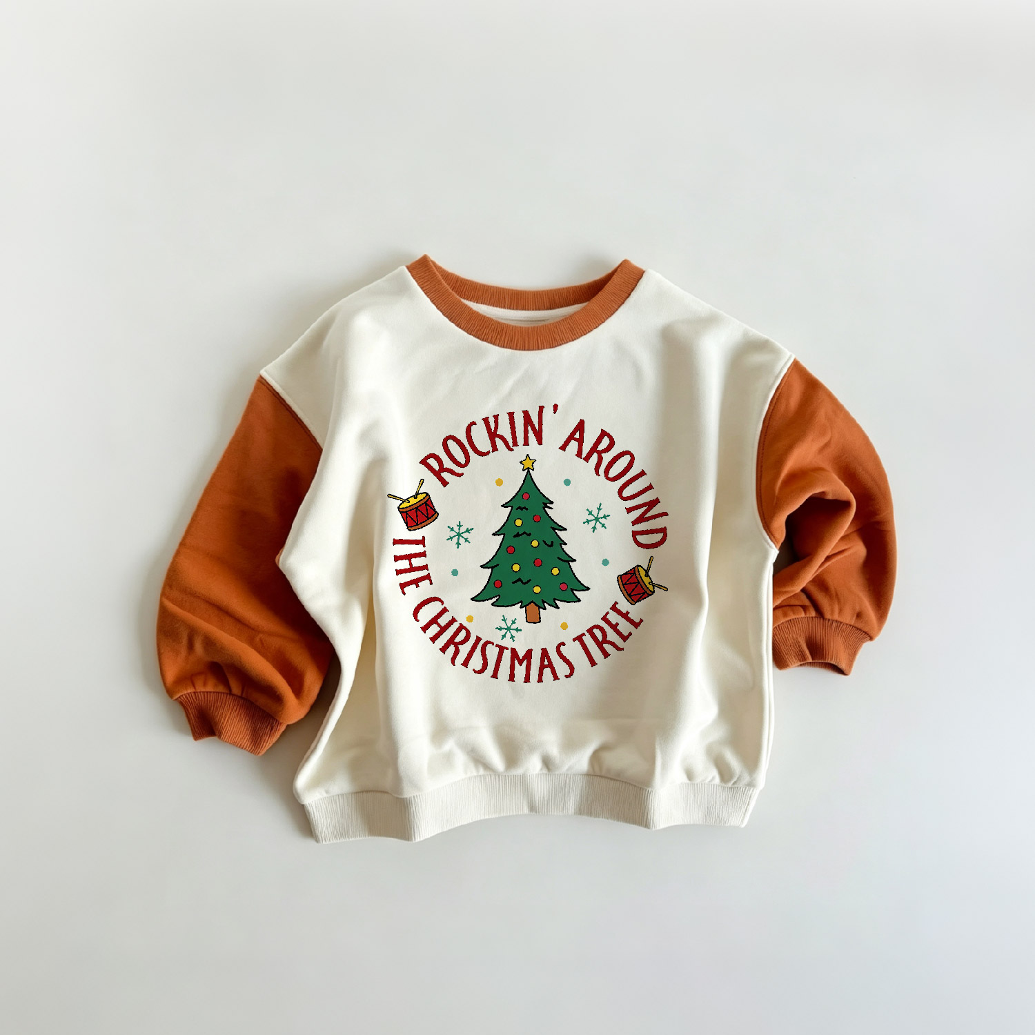 ROCKIN' AROUND THE CHRISTMAS TREE Baby & Kids Color Blocking ​​Sleeves Sweatshirt