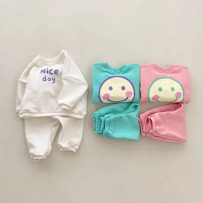 [Copy]Baby Toddler Smiley 2-Piece Sweater Set