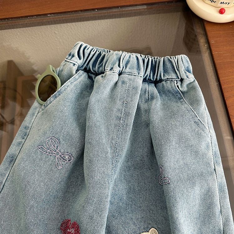 Toddler Girl Bear Heart Pattern Denim Pants