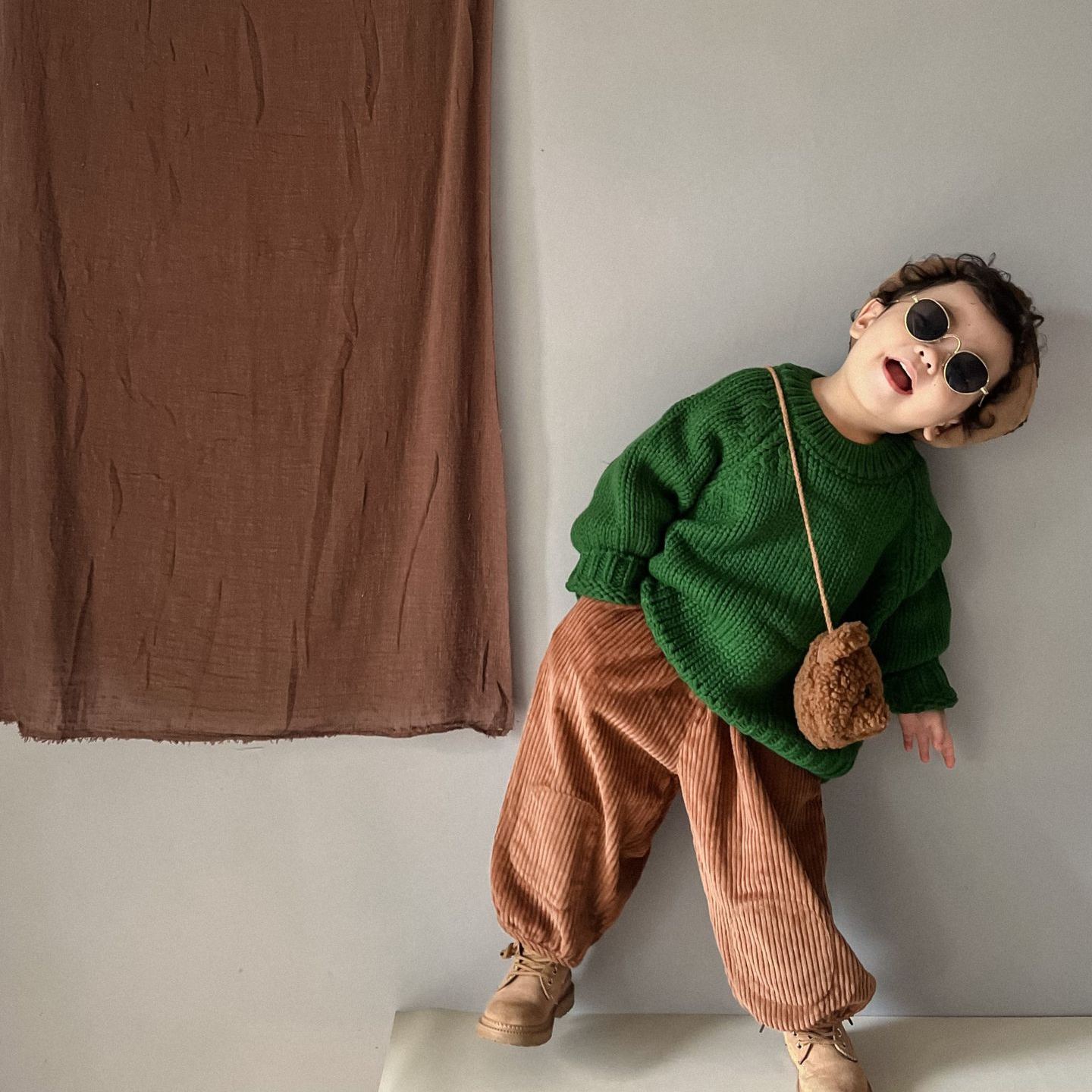 Kid Solid Color Crew Neck Sweater