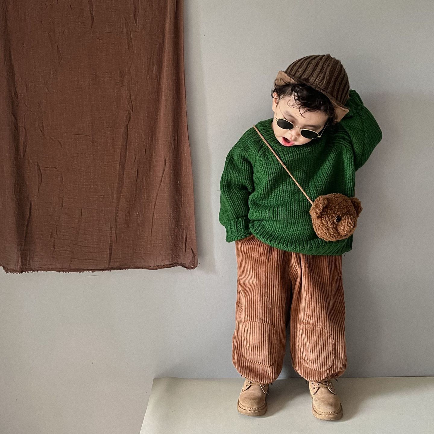 Kid Solid Color Crew Neck Sweater