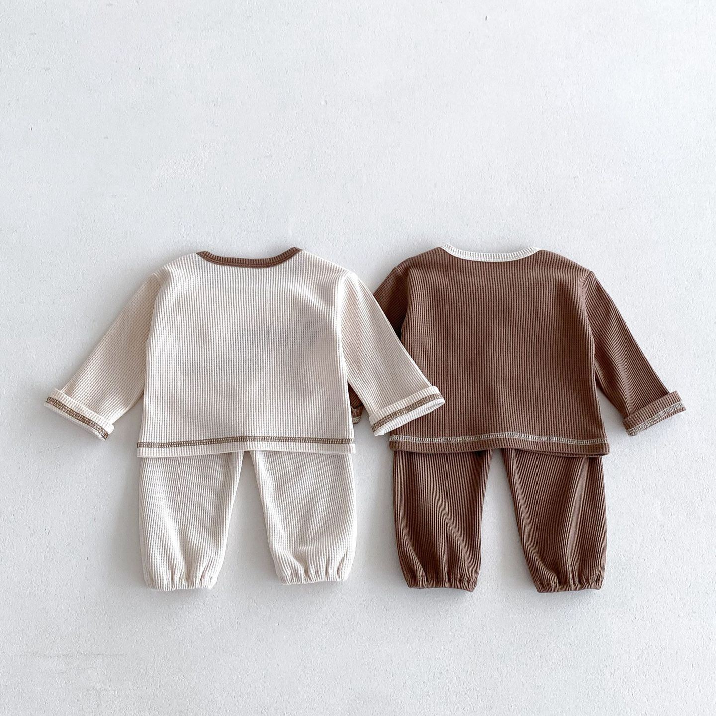 HAPPY MOOD Baby 2-Piece Embroidery Waffle Set