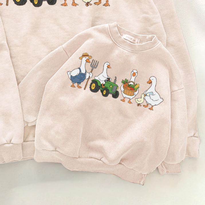 Family Farmer Goose Pattern Sweatshirt