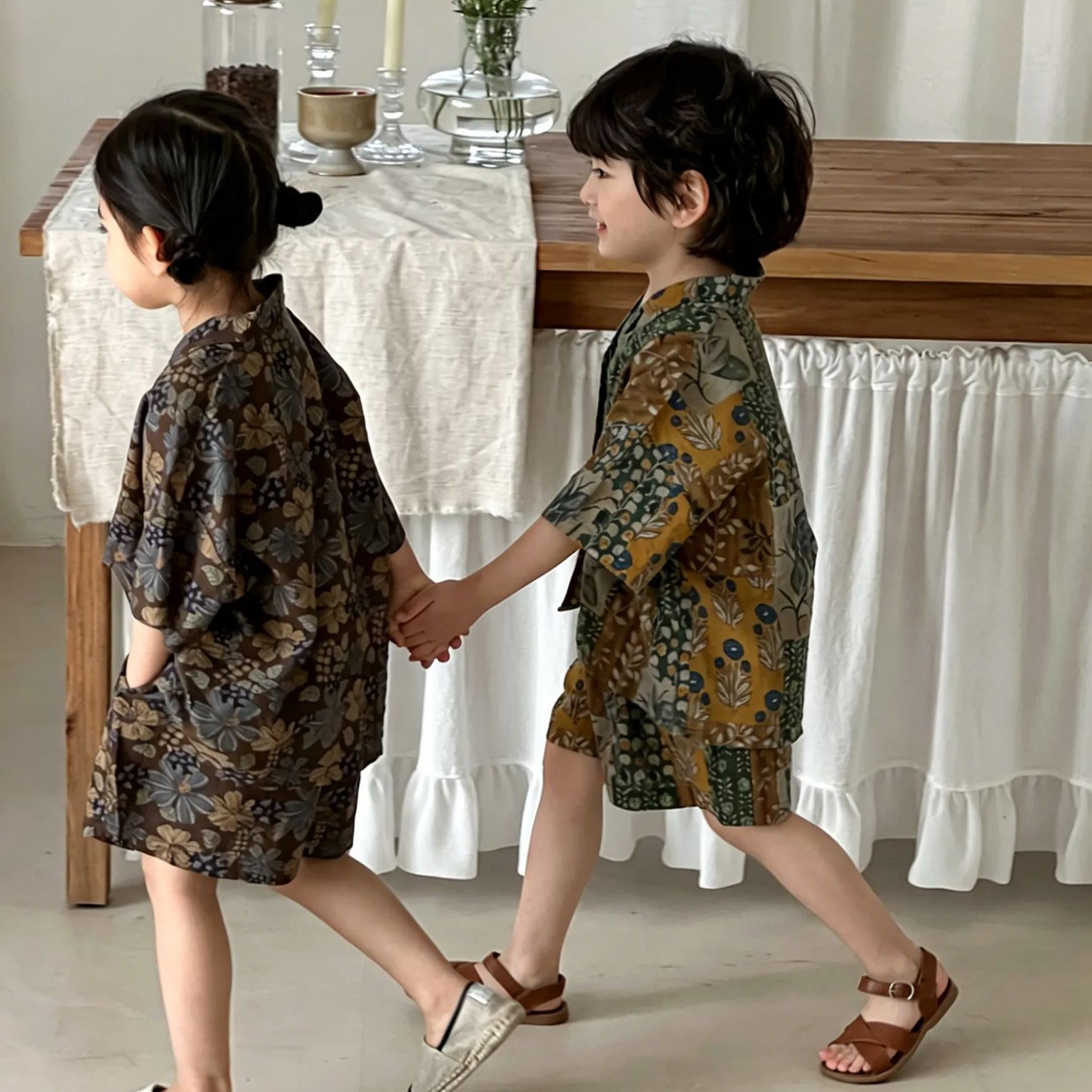 Kids Woodland-style vintage floral children’s outfit
