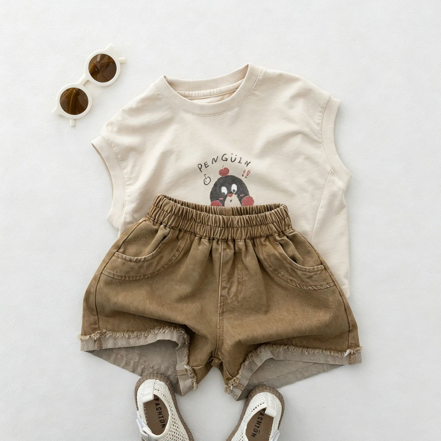 Kids Vintage-wash frayed-edge denim shorts