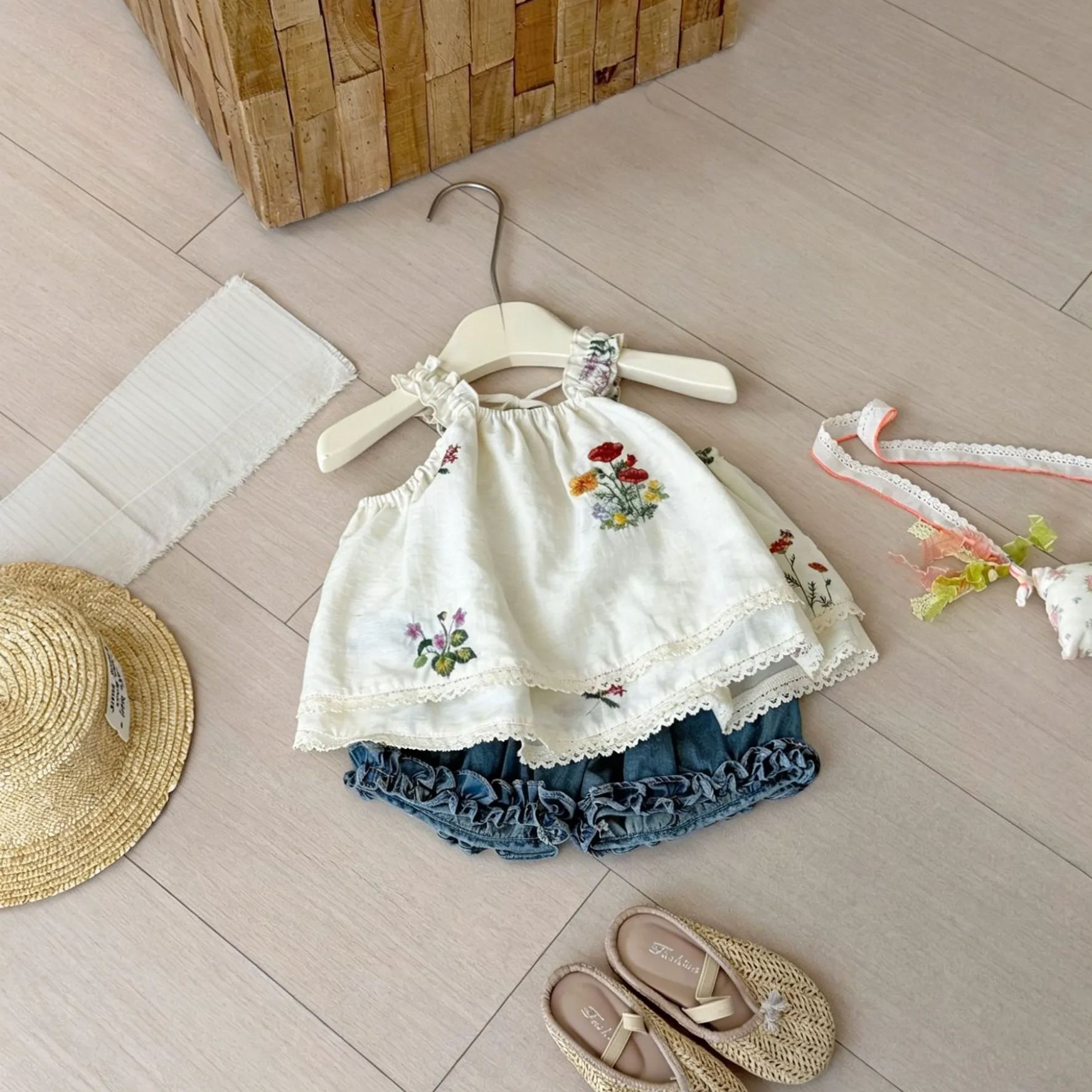 Kids Floral Embroidered Camisole Top and Lace Denim Pants Set