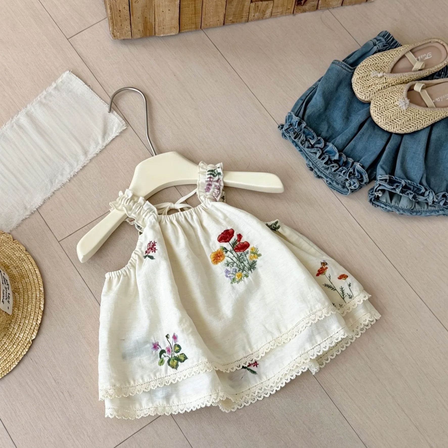 Kids Floral Embroidered Camisole Top and Lace Denim Pants Set