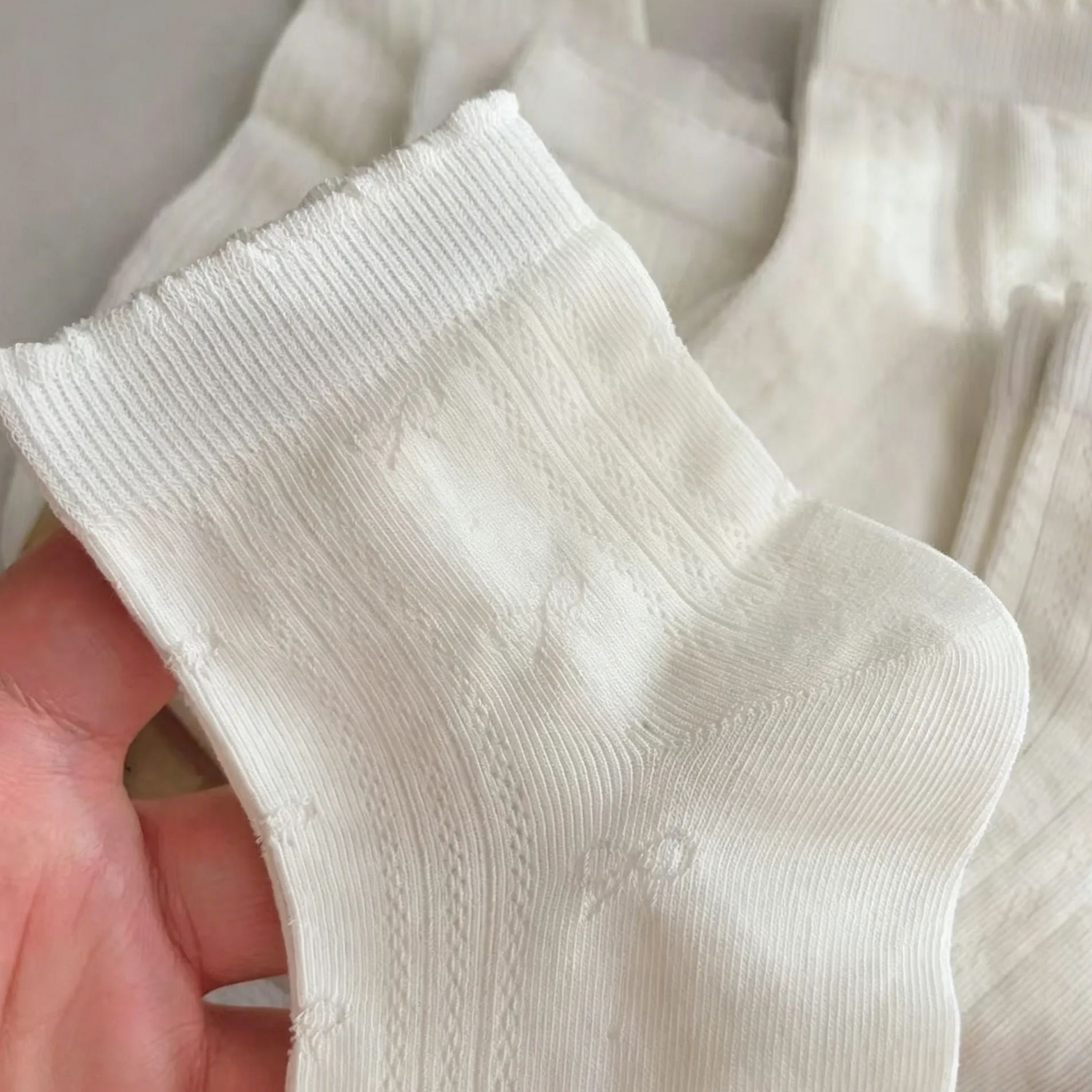 Kids Mesh Pure White Athletic Socks