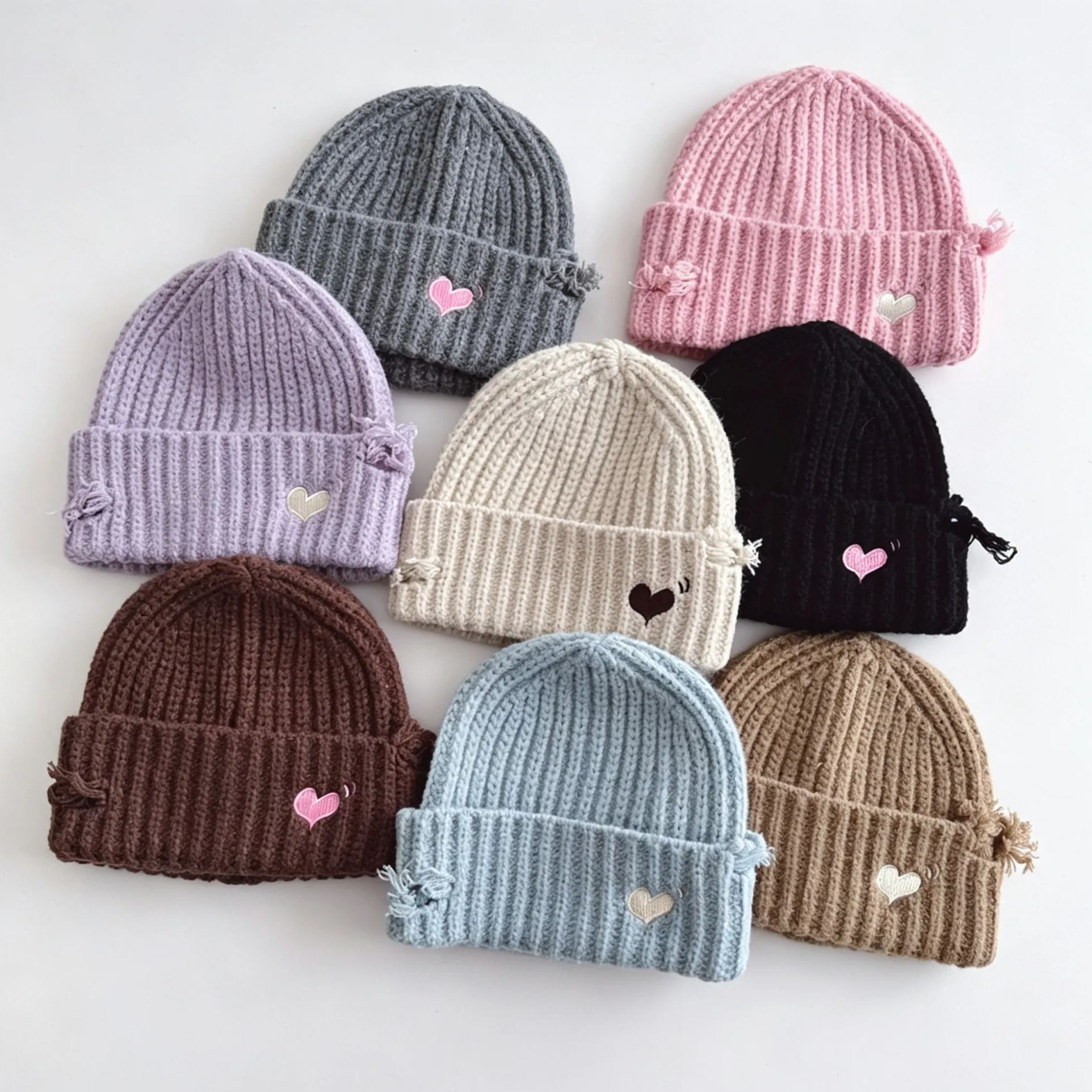 Kids Embroidered Heart Solid Color Knit Hat